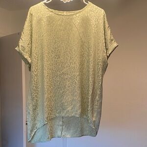 Chic Cream Leopard Print Women's Blouse